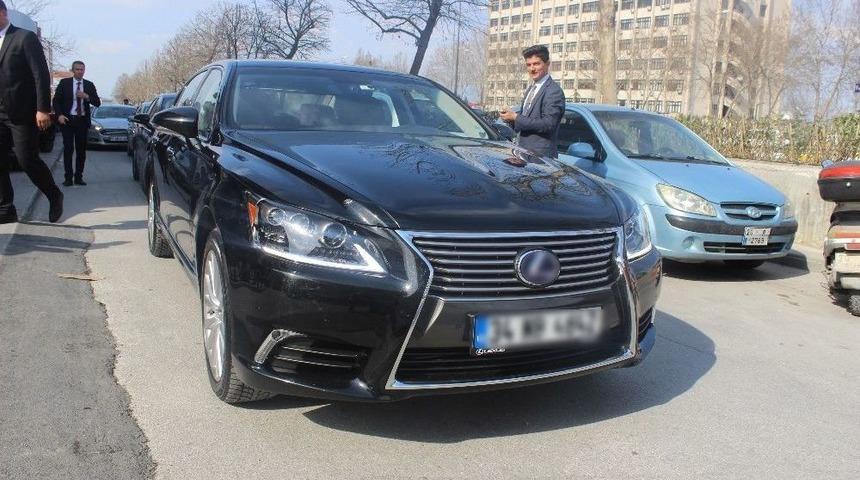 Bakan Zeybekci&rsquo;den Almanya&rsquo;ya Makam Ara&ccedil;lı Tepki