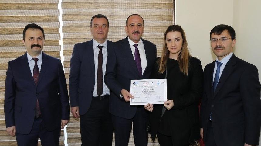 Başkan Duruay 50 Yeni Girişimciye Sertifikalarını Verdi