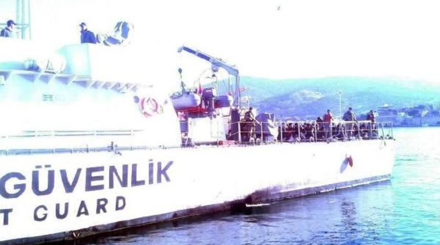 Fo&ccedil;a'da Denizde 115 Ka&ccedil;ak Yakalandı