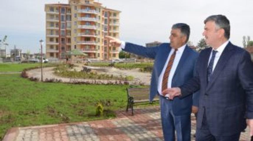 Başkan &Ouml;zkan&rsquo;dan, Başkan Aky&uuml;rek&rsquo;e Teşekk&uuml;r