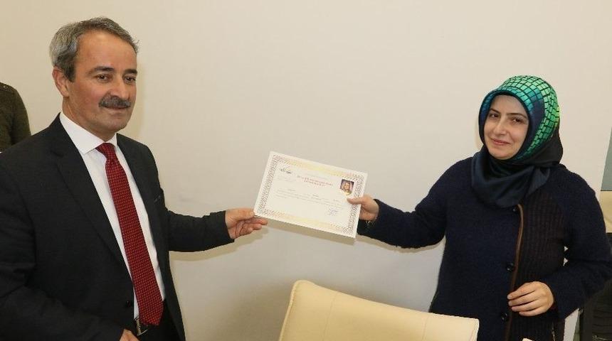 Petshop İşletmecilerine Sertifika