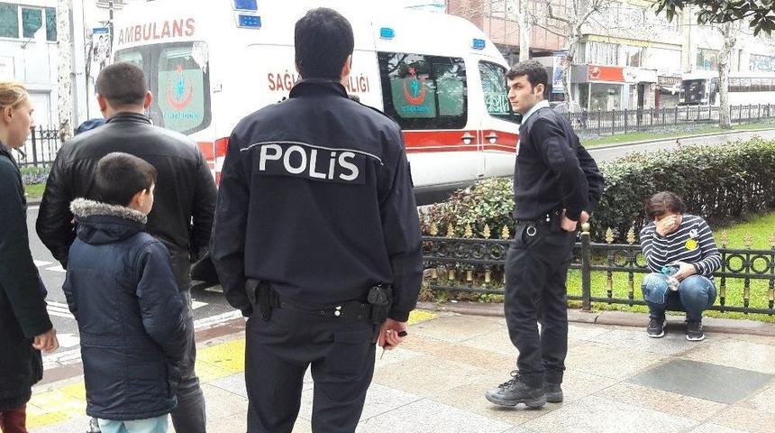 (&ouml;zel Haber) Kaza Yapan Kadın S&uuml;r&uuml;c&uuml; Sinir Krizi Ge&ccedil;irdi