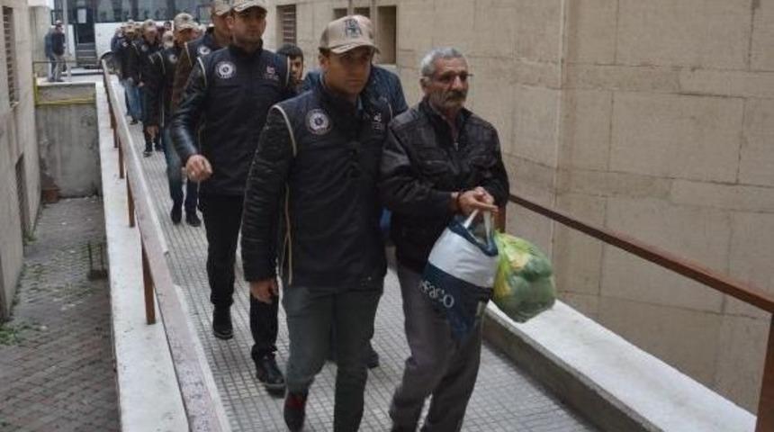 Bursa'da G&ouml;zaltına Alınan 22 Pkk Ş&uuml;phelisi Adliyede