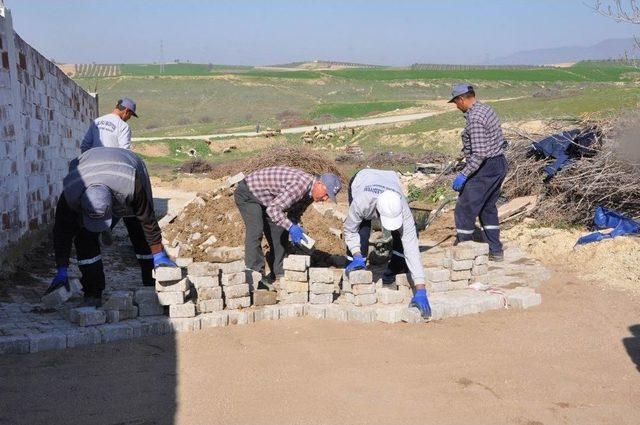 Salihli’de Kırsal Mahallelere Hizmet