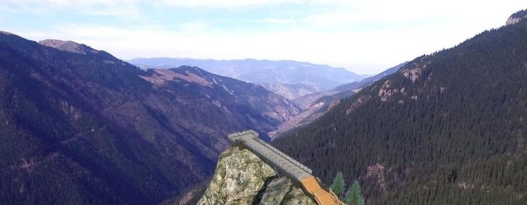 S&uuml;mela&rsquo;ya Seyir Terası