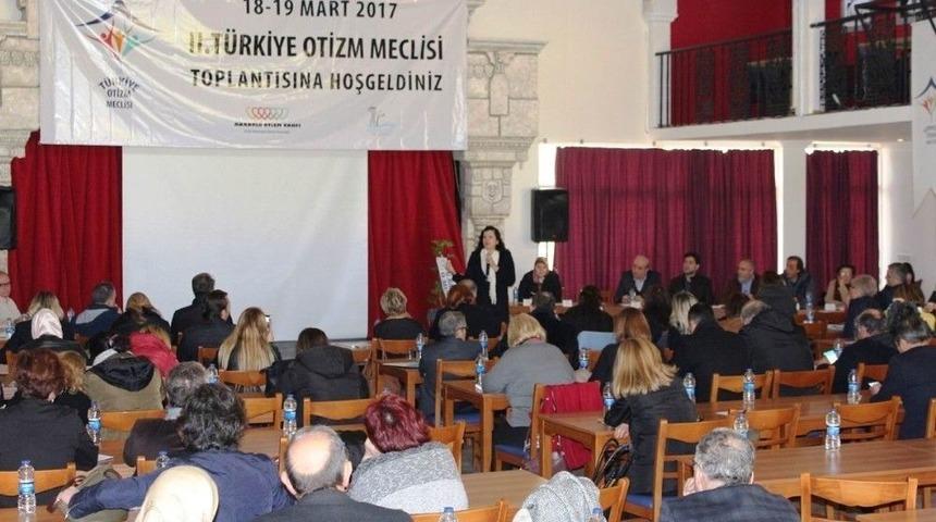 Tom İzmir&rsquo;de Toplandı