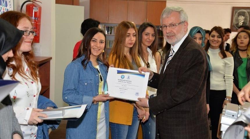 Ulcay: &ldquo;meslek Y&uuml;ksek Okulları &Uuml;niversitelerin Arka Bah&ccedil;esi Değil&rdquo;