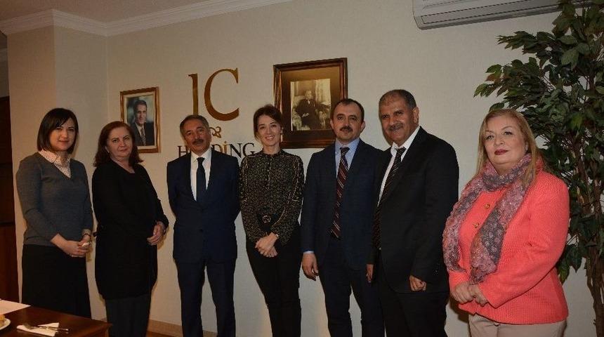 İbrahim &Ccedil;e&ccedil;en &Uuml;niversitesi İle Ic Vakfı Karşılıklı İşbirliği Toplantısı Yapıldı