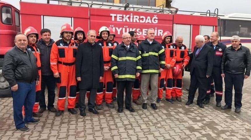 G&ouml;n&uuml;ll&uuml; İtfaiyecilerden Hız Rekoru