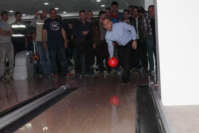 Uedaş’tan Bowling Keyfi