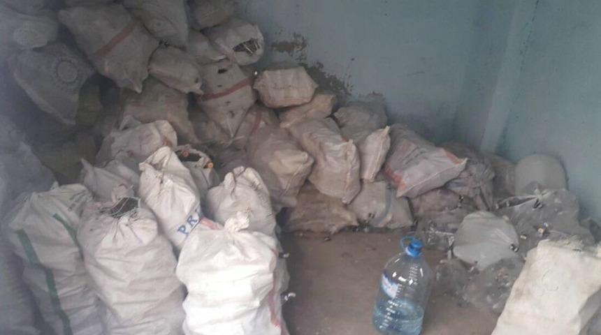 Depoda Sahte İ&ccedil;ki Malzemeleri Bulundu