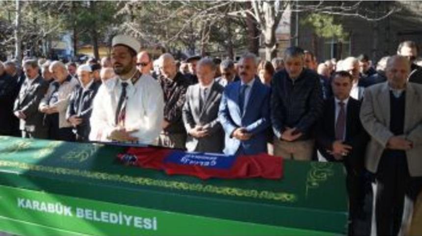 Gazeteci Fuat Yavuz Hayatını Kaybetti