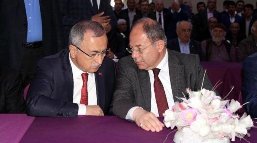 Akdağ: Kılı&ccedil;daroğlu Ve Arkadaşlarının Sicilinde Bir Arıza Var