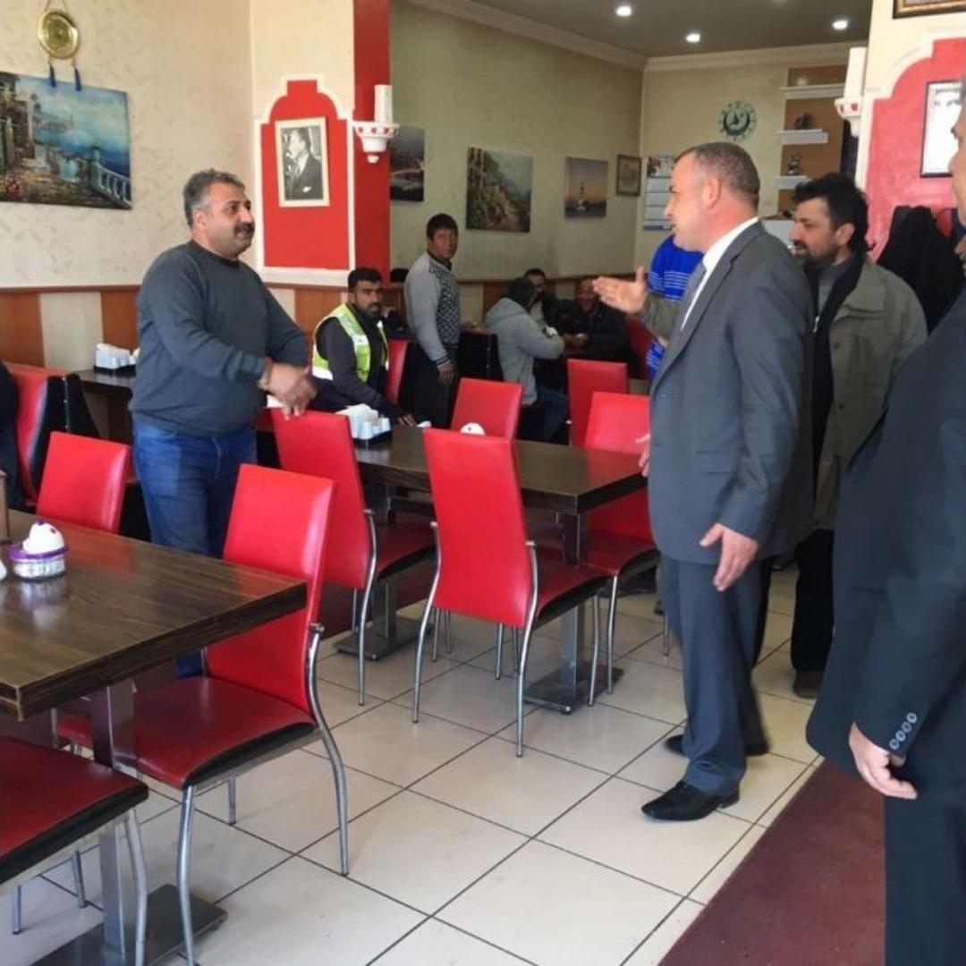 Mhp Kars İl Başkanı Yaver &Ouml;zcan Selim&rsquo;de Esnafla Buluştu