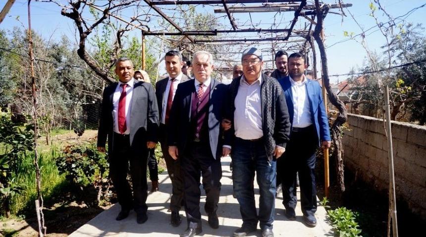 Ak Parti&rsquo;li Berber&rsquo;den &Uuml;z&uuml;m &Uuml;reticilerini Rusya Bilgisi