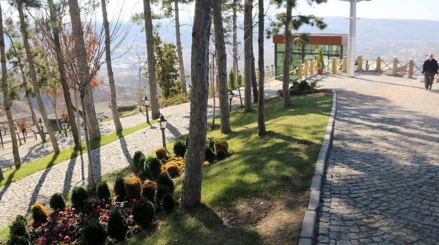 &Ccedil;ankırı&rsquo;daki Cam Seyir Terasının &Ccedil;evre Ve Peyzaj D&uuml;zenlemesi Tamamlandı