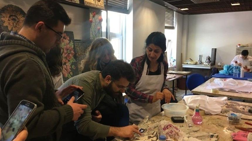 Gaziantep B&uuml;y&uuml;kşehir Belediye Başkanı Fatma Şahin Turizm Ve Seyahat Acenteleriyle Bir Araya Geldi