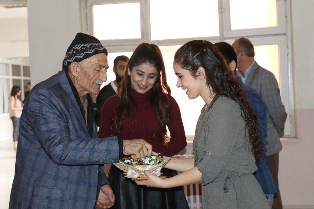 Ağrı İbrahim &Ccedil;e&ccedil;en &Uuml;niversitesinde Yaşlılar Haftası Etkinliği D&uuml;zenlendi