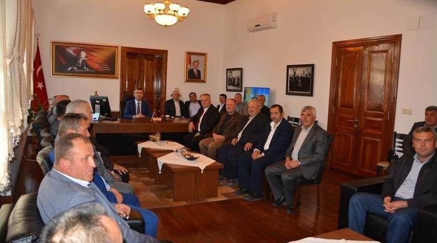 Kırkağa&ccedil;lı Muhtarlardan Kaymakam Sırmalı&rsquo;ya Ziyaret
