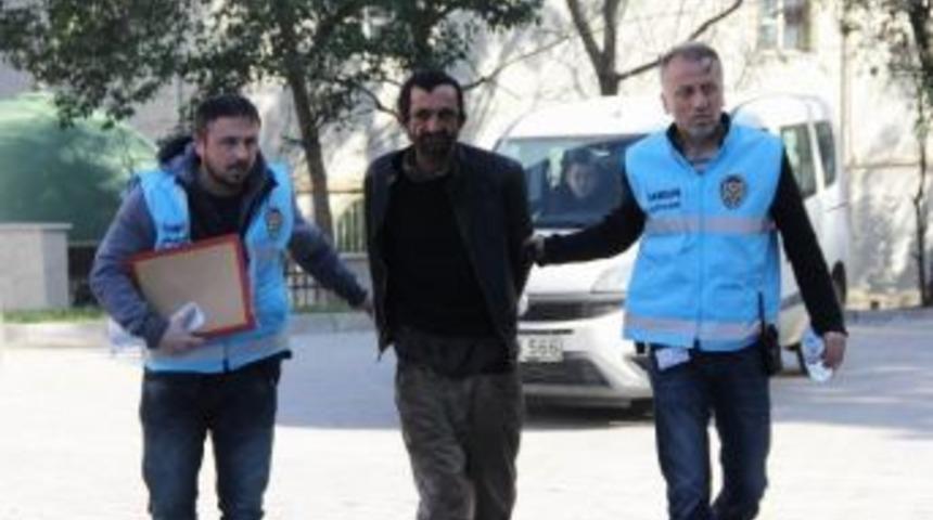 Polisleri Yaralayan Şahıs Ruh Sağlığı Hastanesine Yatırıldı