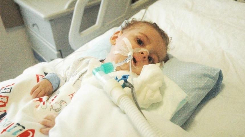 Sakaryaspor Ve Tatangalar&rsquo;dan Eymen Bebeğe Destek