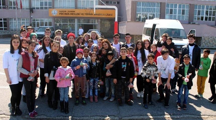 M&uuml;d&uuml;r&uuml; Duygulandıran Proje