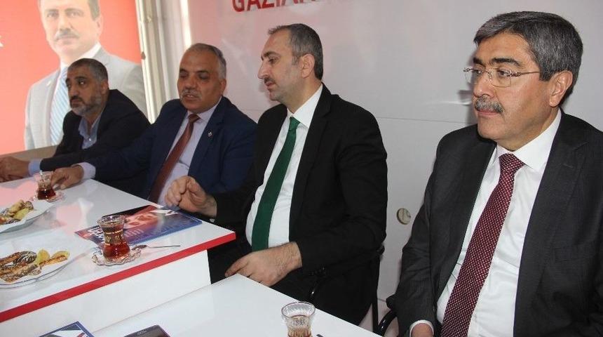 Milletvekili G&uuml;l&rsquo;den Partilere Teşekk&uuml;r Ziyareti