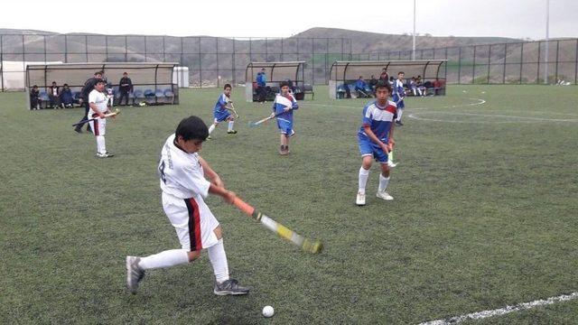 Çim Hokey Heyecanı Sona Erdi