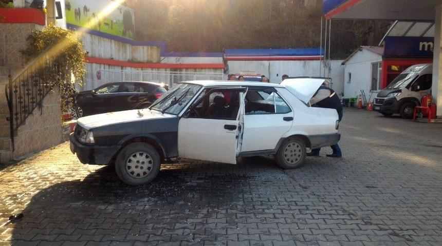 Yakıt Alırken, Taciz Ettiği İddia Edilen Kızın Yakınları Tarafından Darp Edildi