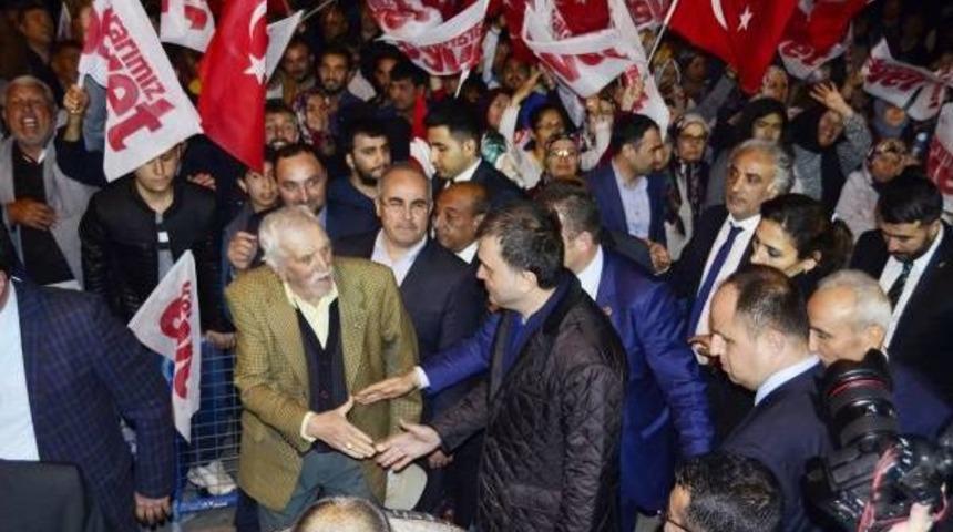 Bakan &Ccedil;elik: Koalisyonların Bitmesi I&ccedil;in Halk Oylamasına Gidiyoruz