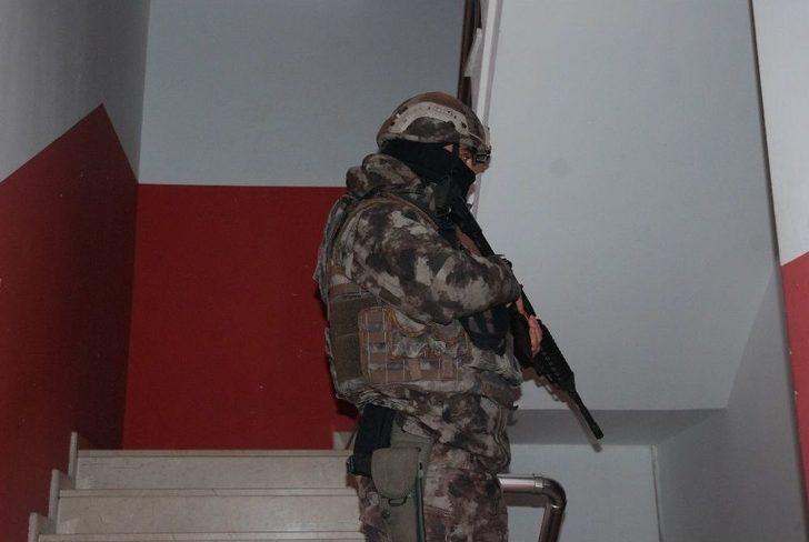 İstanbul’da Zehir Tacirlerine Şafak Operasyonu G2