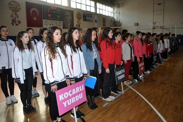 Kyk’da Voleybol Heyecanı Başladı