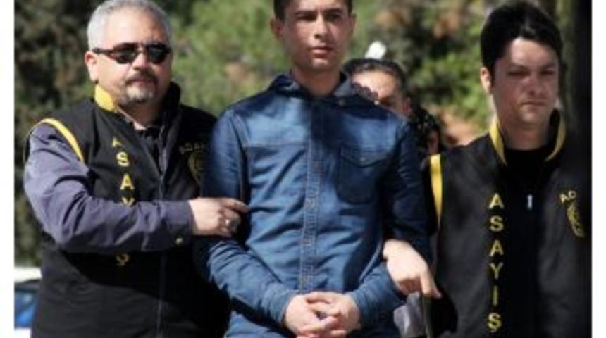 Ağabeyini &Ouml;ld&uuml;ren Zanlı Tutuklandı