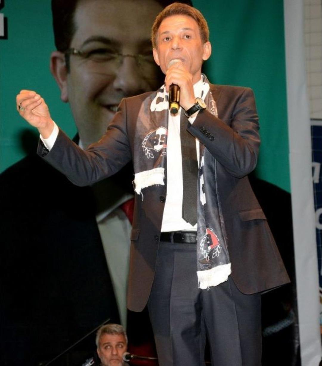 Mustafa Yıldızdoğan Aksaray&rsquo;da Konser Verdi