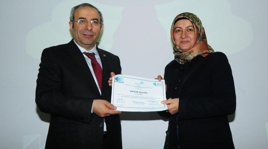 Yy&uuml;&rsquo;de &lsquo;uygulamalı Girişimcilik Eğitimi&rsquo; Sertifika T&ouml;reni