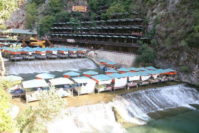 300 Bin Emekli Alanya’da Tatil Yapacak