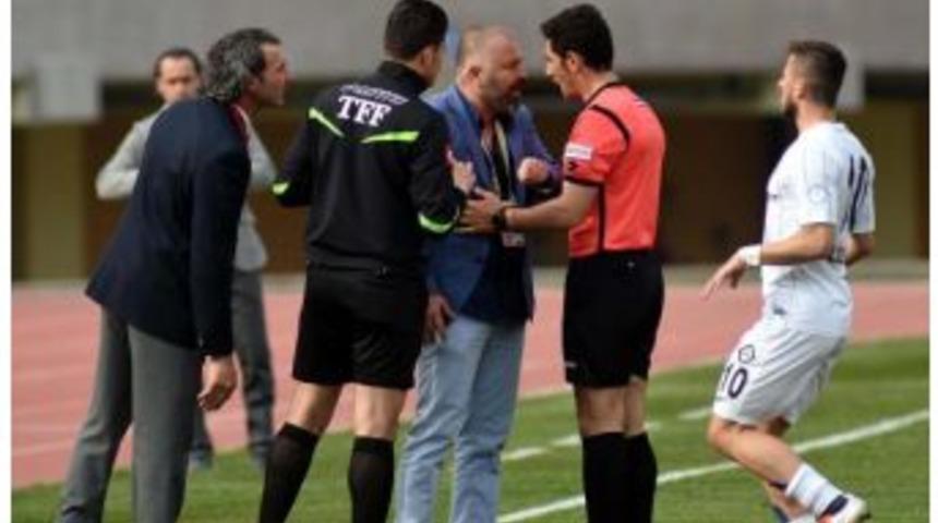 Altay'da Töraydın Cezaya Tepkili