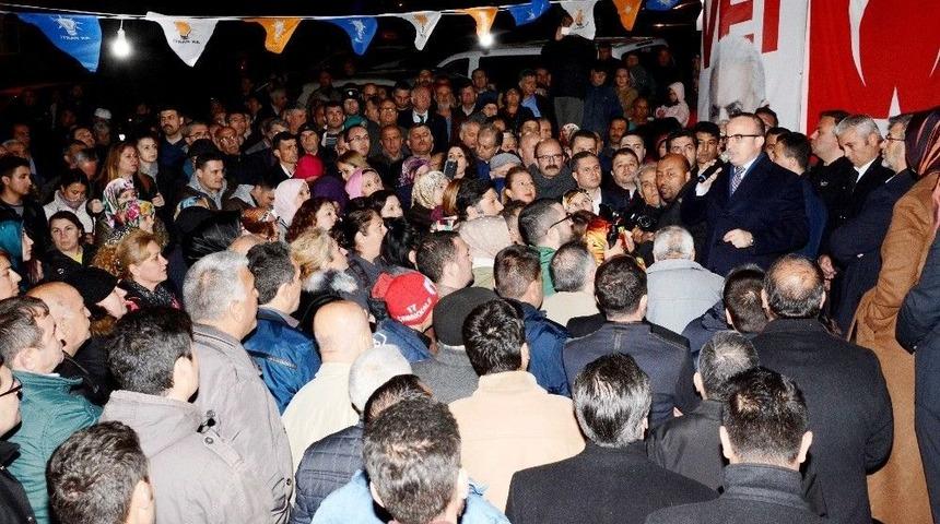 Turan, Esenler Mahallesi Sakinleriyle Bir Araya Geldi