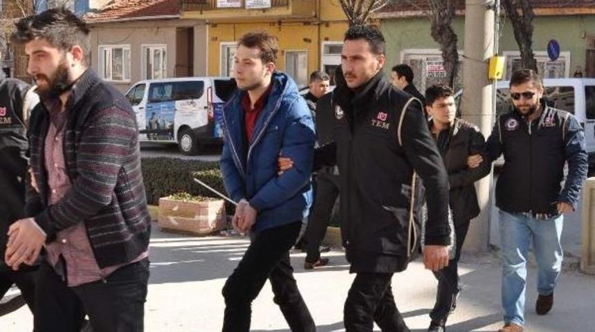 Fet&ouml; Ş&uuml;phelisi 3 Adli Personel Adliyede