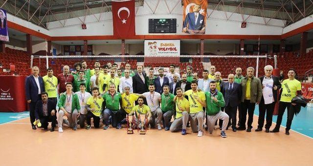 Haliliye Voleybol Takımı 1. Lige Yükseldi