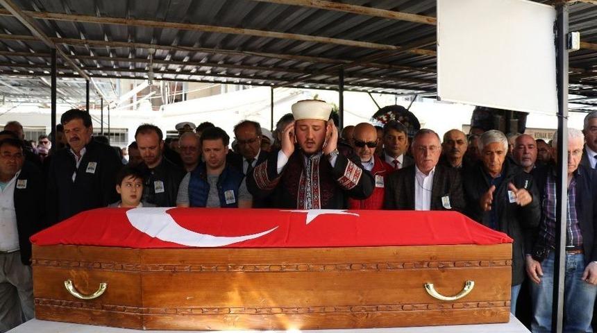 Libya A&ccedil;ıklarında Batan Geminin 2. Kaptanı Son Yolculuğuna Uğurlandı