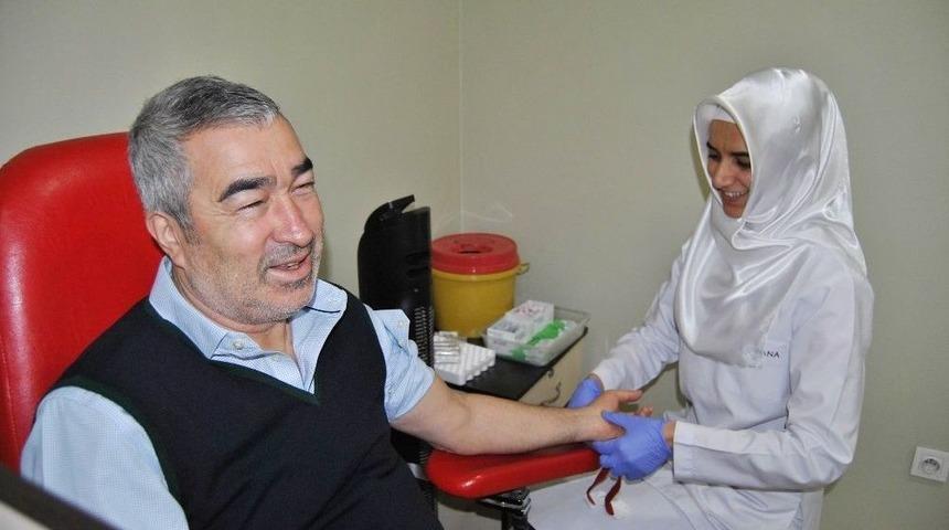 Samet Aybaba Sağlık Kontrol&uuml;nden Ge&ccedil;ti