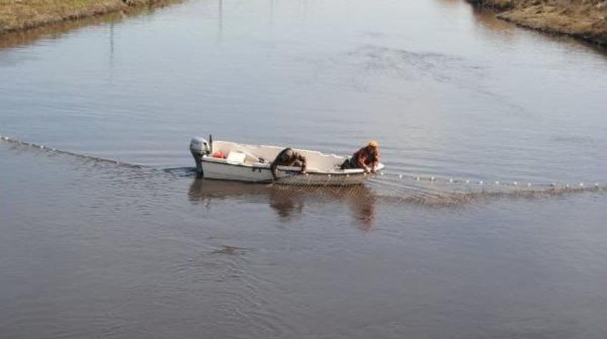 Ergene Nehri'ne Atlayan Liseli &Ouml;zlem Balık Ağlarıyla Aranıyor