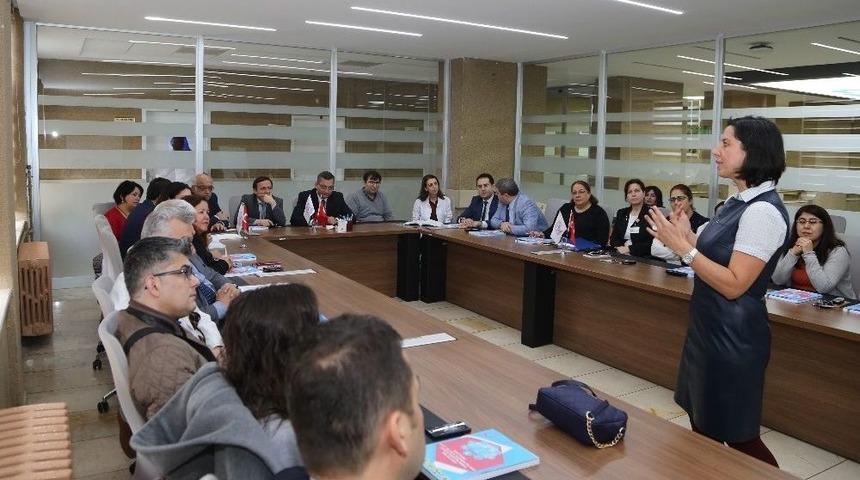 Er&uuml; Hastanelerinde &lsquo;hastane Afet Ve Acil Durum Planı&rsquo; Eğitimi Verildi