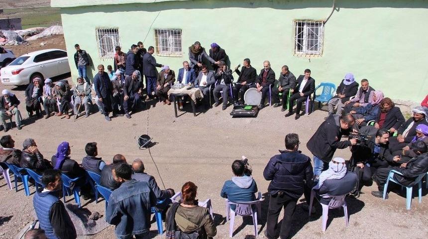 Dengbejlik K&uuml;lt&uuml;r&uuml; Yeniden Canlanıyor