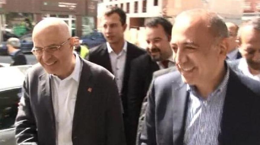 G&uuml;rsel Tekin "vatandaşlarımızın Y&uuml;zde 65'i Sandıkta Hayır Diyecek"