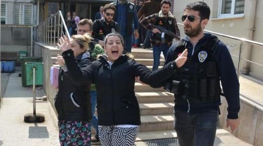 Adliyeye Sevk Edilen Uyuşturucu Satıcısı: Tatile Gidiyoruz