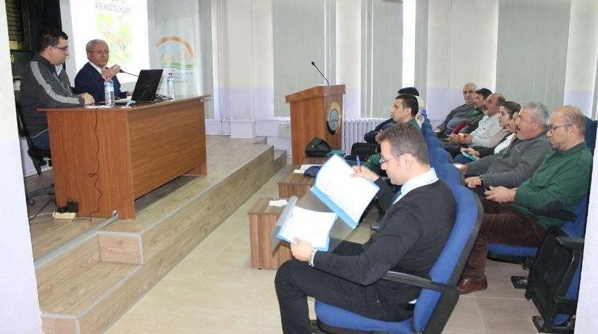 Veteriner Hekim Ve Ziraat M&uuml;hendisleri Eğitimden Ge&ccedil;ti