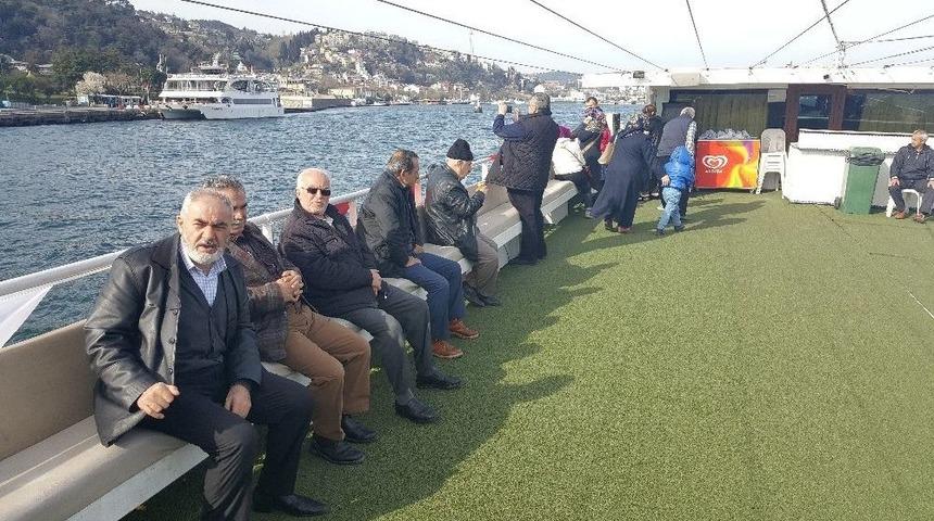 Yaşlılar Boğazın Tadını &Ccedil;ıkardı