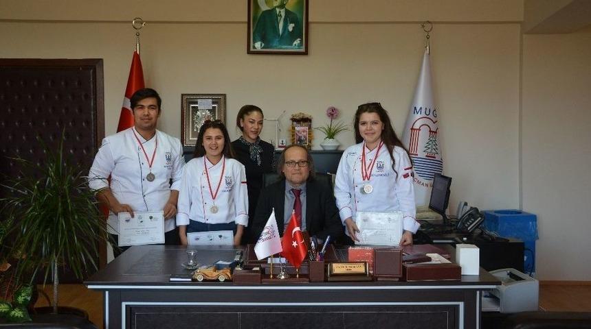 Ortaca Meslek Y&uuml;ksek Okulu Ulusal Yemek Yarışmasında &Ouml;d&uuml;lleri Topladı